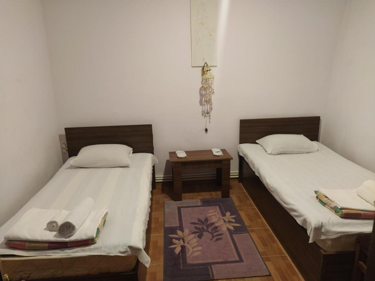 Iris B&B In Debed Canyon Alaverdi Habitación foto